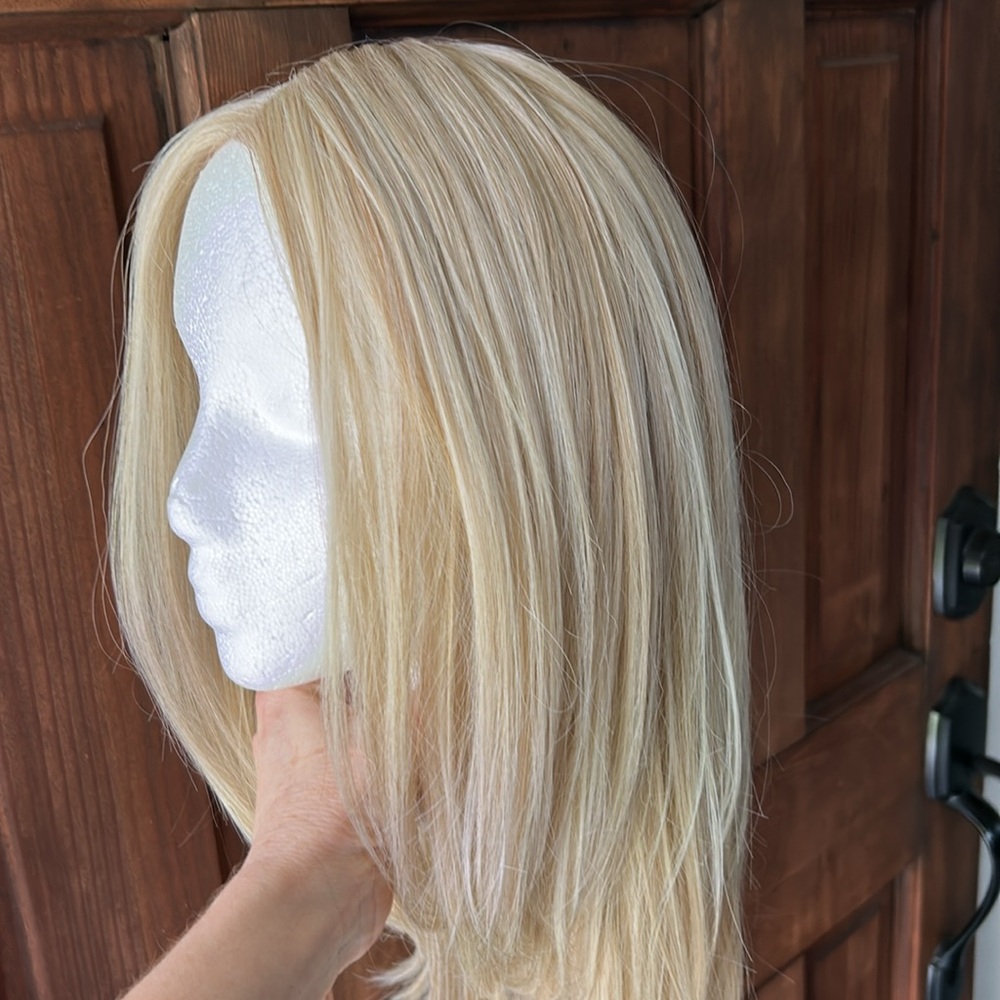 DEEP T PART VANILLA (613) WITH BABY HAIRS LACE FRONT WIG